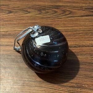 🍓 Black Glass Ornament with Silver Accents